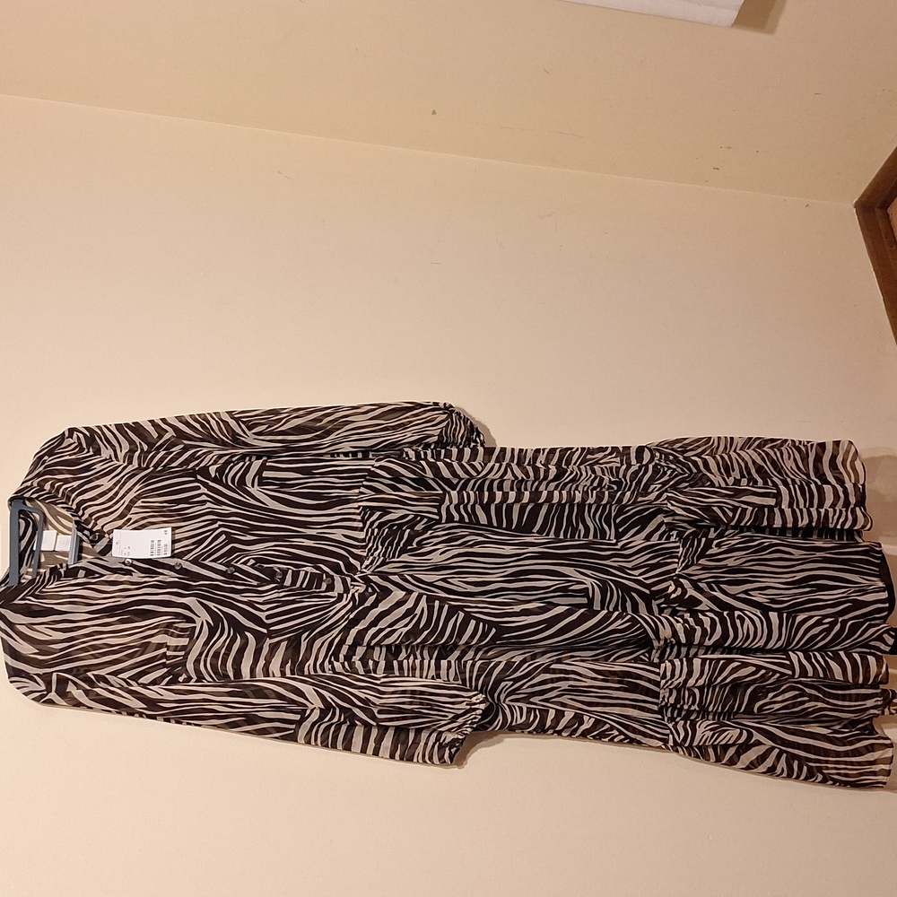 Vintage H&M Black and Cream Long Sleeve Dress